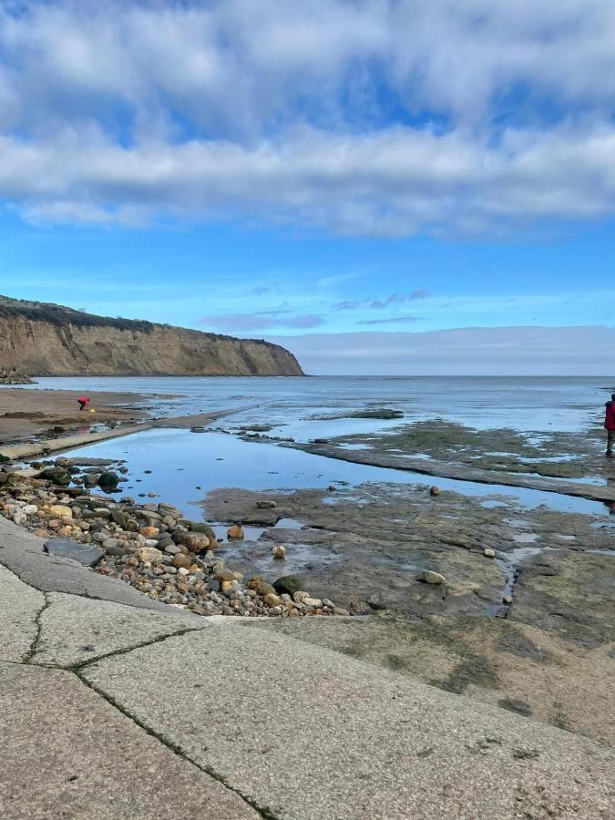 Robin Hood'S Bay Coastguard'S Cottage With A View 外观 照片