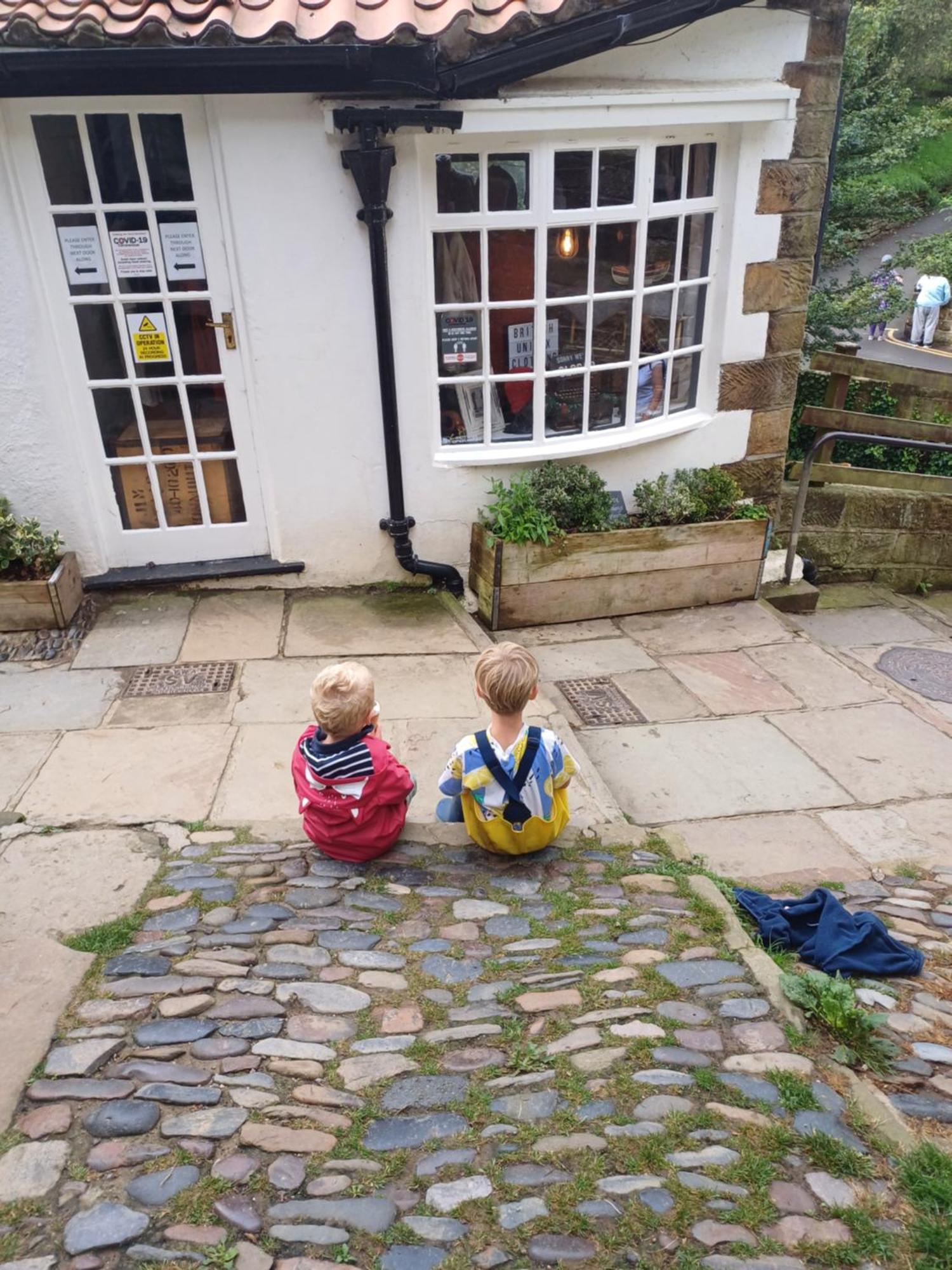 Robin Hood'S Bay Coastguard'S Cottage With A View 外观 照片